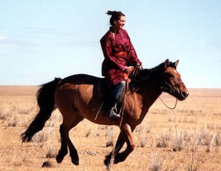 Julia roberts on a horse